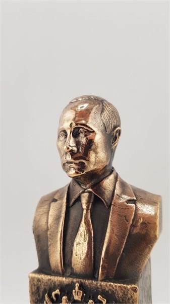 Путин на подставке Россия бюст PB-0156